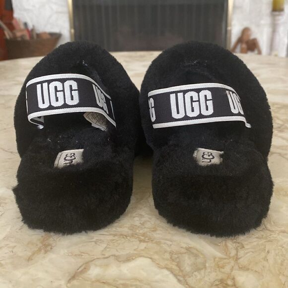 UGG Fluff Yeah Sheepskin Sandals - Picture 10 of 12